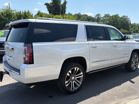 Used 2017 GMC Yukon XL Denali w/ Open Road Package RWD image 6