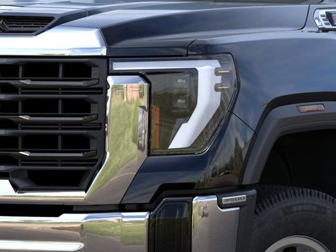 New 2026 GMC Sierra 3500 Pro AWD/4WD image 12