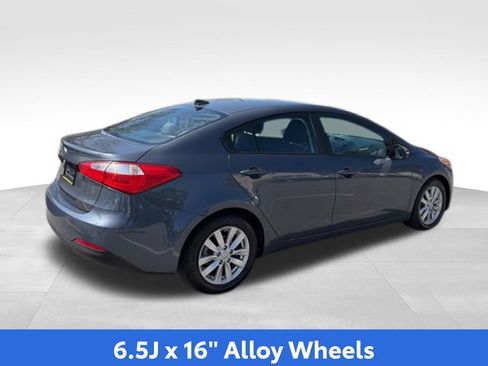 Used 2016 Kia Forte LX FWD image 26