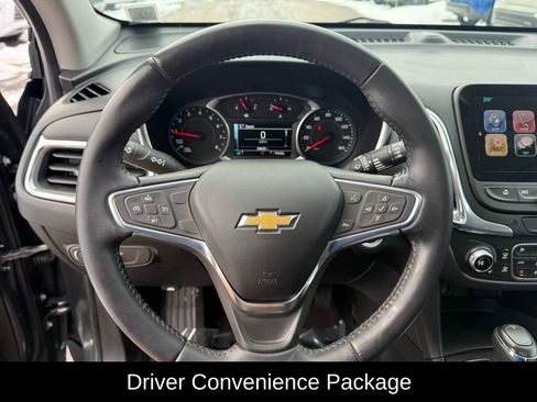 Used 2018 Chevrolet Equinox LT w/ Sun & Infotainment Package image 8