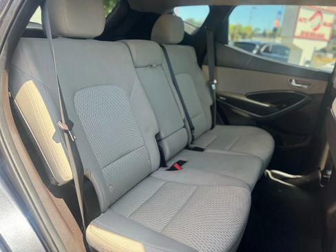Used 2017 Hyundai Santa Fe Sport image 11