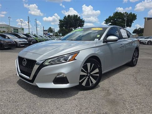 Used 2022 Nissan Altima 2.5 SV AWD/4WD image 30