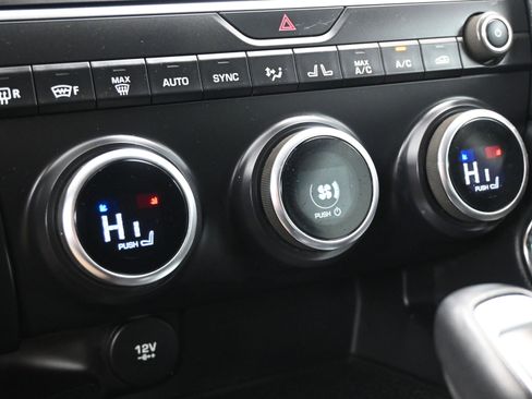 Used 2019 Jaguar E-PACE S image 14