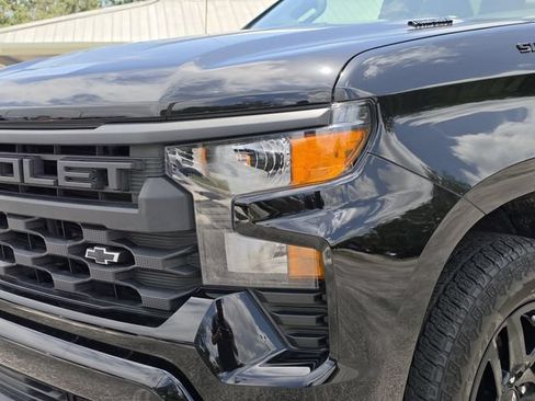 Used 2025 Chevrolet Silverado 1500 Custom w/ Rally Edition RWD image 9