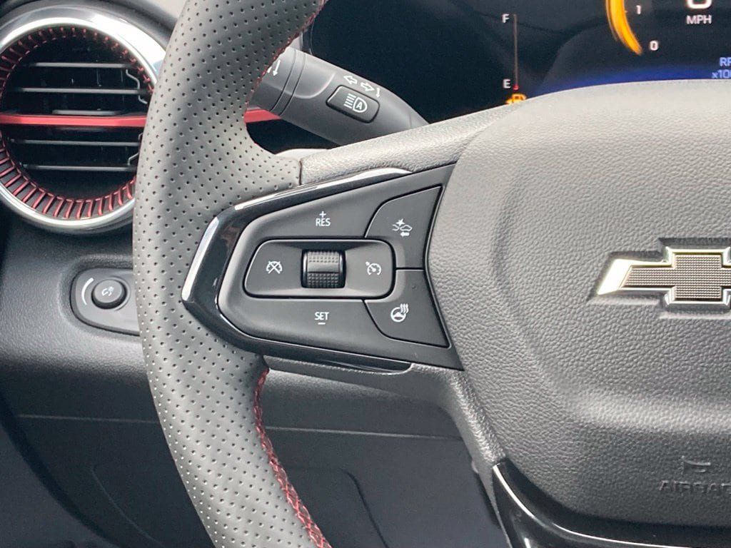 New 2026 Chevrolet Trax RS FWD image 9