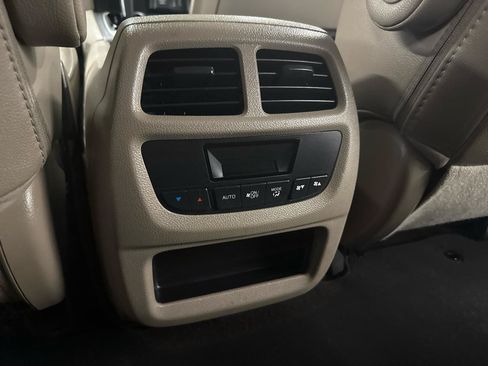 Used 2017 Honda Pilot EX-L image 33