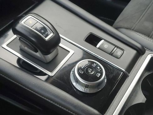 Used 2024 Mitsubishi Outlander SE image 21