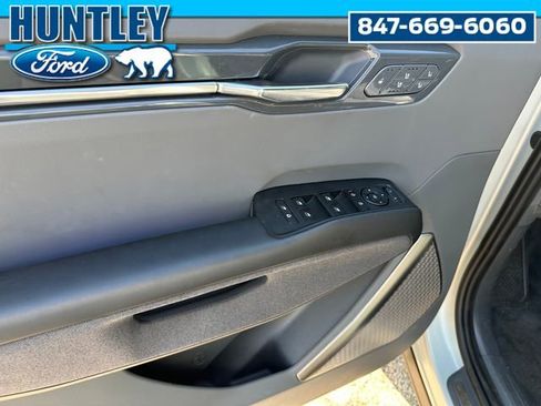 Used 2024 Kia EV9 Land image 21