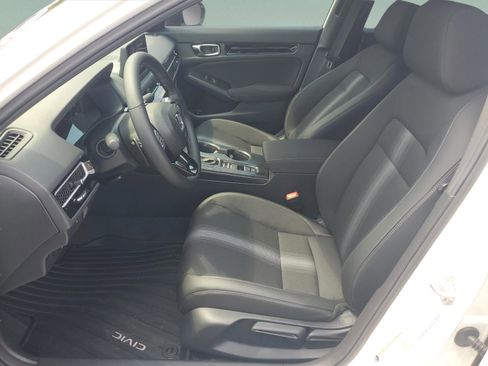 New 2026 Honda Civic FWD Hybrid Sedan image 10