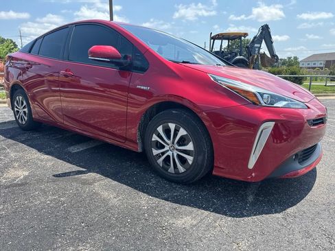 Used 2020 Toyota Prius XLE w/ Advanced Technology Package AWD/4WD image 1