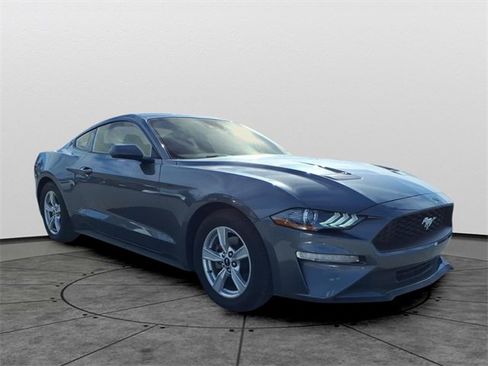 Used 2023 Ford Mustang EcoBoost image 3