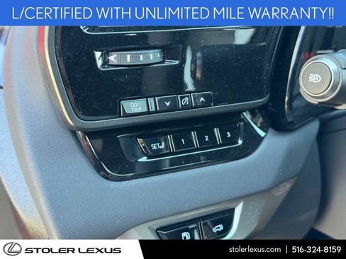 Used 2025 Lexus RX 350 Premium w/ Accessory Package AWD/4WD image 23