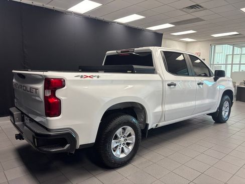 Used 2023 Chevrolet Silverado 1500 W/T w/ WT Value Package AWD/4WD image 3