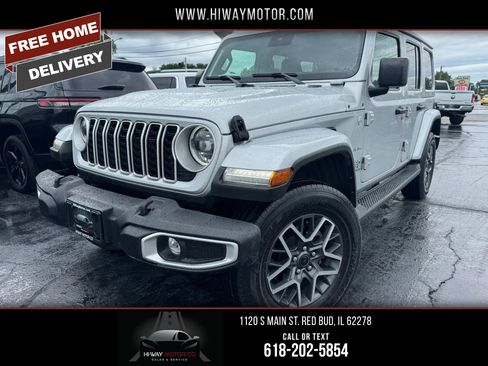 Used 2024 Jeep Wrangler Unlimited Sahara AWD/4WD image 1