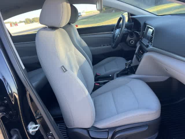 Used 2018 Hyundai Elantra SEL FWD image 12