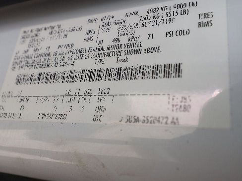 Used 2019 Ford Transit 250 130 Low Roof w/ Exterior Upgrade Package image 26