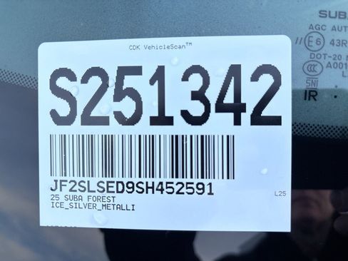 New 2025 Subaru Forester Premium image 4