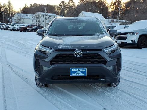 Used 2024 Toyota RAV4 XLE image 2