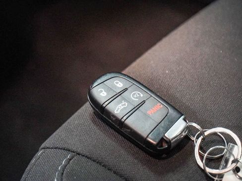 Used 2020 Dodge Challenger R/T Scat Pack w/ Driver Convenience Group image 26