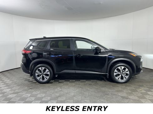 Certified 2023 Nissan Rogue SV image 7