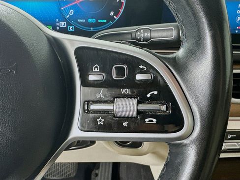 Used 2021 Mercedes-Benz GLS 450 4MATIC image 13