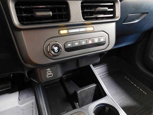 New 2025 Ford Maverick XL w/ Equipment Group 102A image 23