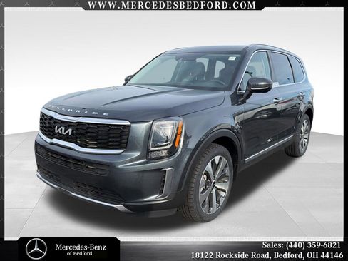 Used 2022 Kia Telluride S FWD image 1