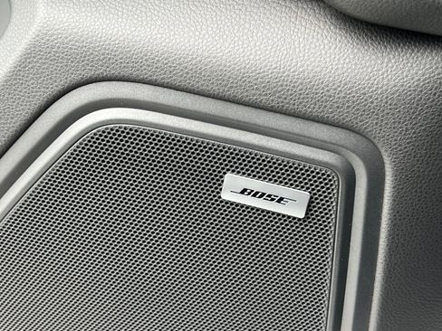 New 2026 Porsche Macan AWD/4WD image 29