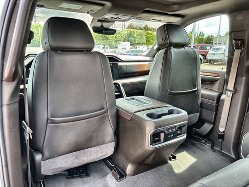 Used 2022 GMC Sierra 1500 Denali w/ Denali Reserve Package AWD/4WD image 18