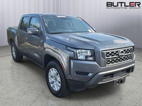Used 2022 Nissan Frontier SV RWD image 6
