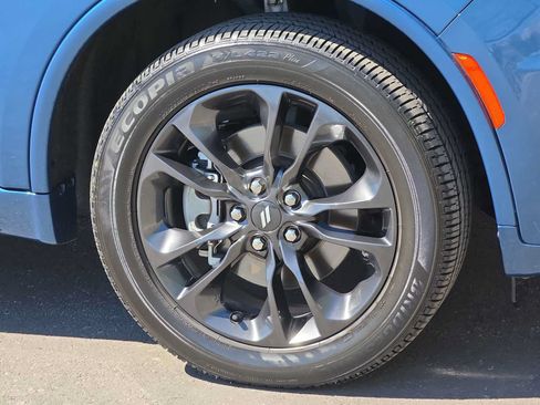 Used 2024 Dodge Durango GT w/ Blacktop Package AWD/4WD image 11