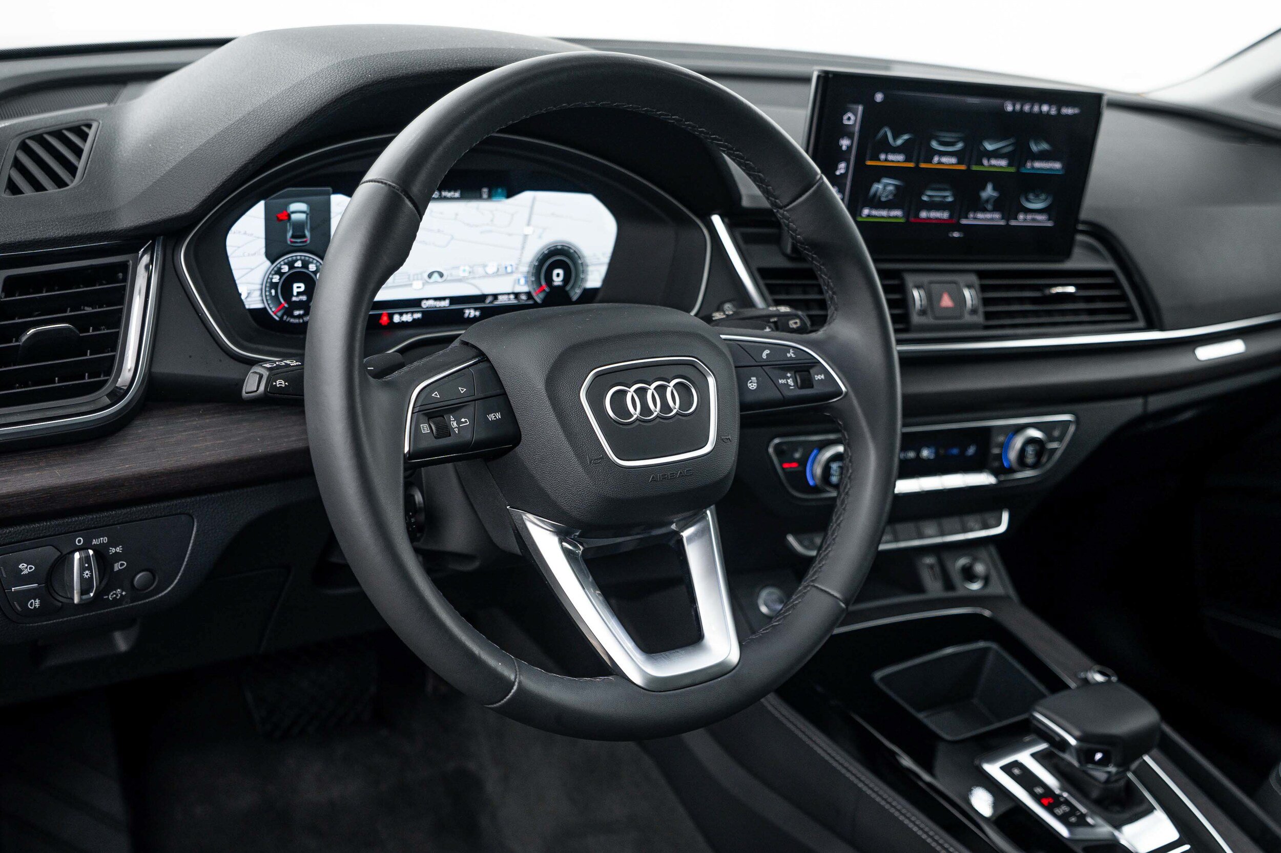 Certified 2023 Audi Q5 2.0T Premium Plus w/ Premium Plus Package AWD/4WD image 9