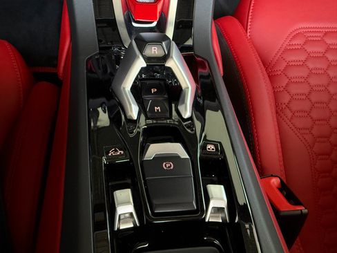 Used 2016 Lamborghini Huracan LP 610-4 AWD/4WD image 37