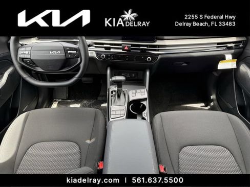 New 2026 Kia Sportage LX FWD image 11