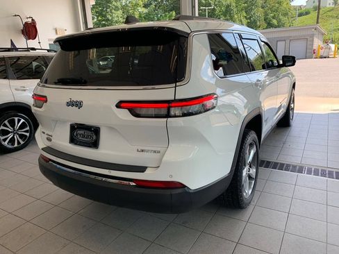 Used 2021 Jeep Grand Cherokee L Limited AWD/4WD image 10