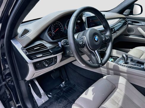 Used 2017 BMW X5 M AWD/4WD image 9