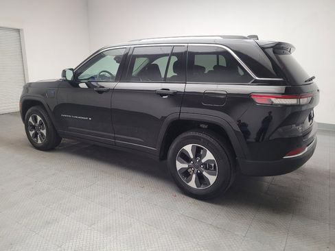 Used 2022 Jeep Grand Cherokee Limited 4xe image 3