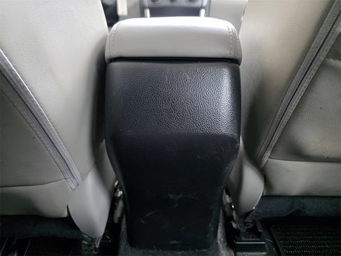 Used 2015 Subaru Forester 2.5i Limited w/ Protection Package #2 image 16