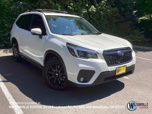 Used 2021 Subaru Forester Limited AWD/4WD image 1