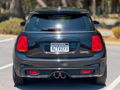 Used 2019 MINI Cooper S FWD image 12