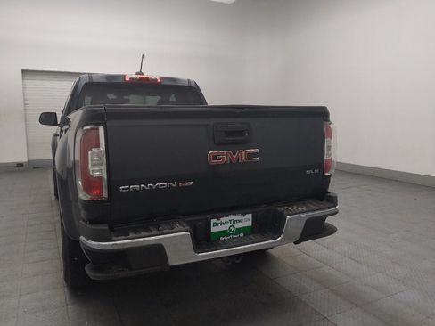 Used 2018 GMC Canyon SLE RWD image 6