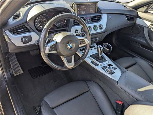 Used 2014 BMW Z4 sDrive28i image 10