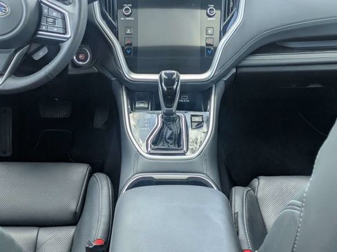 Used 2023 Subaru Outback Touring AWD/4WD image 20