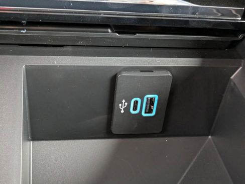 New 2026 Ford F250 Lariat w/ Lariat Premium Package image 24