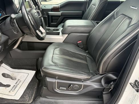 Used 2017 Ford F450 Platinum w/ Platinum Ultimate Package AWD/4WD image 20