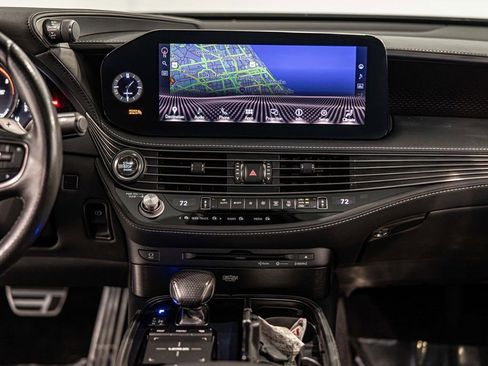Used 2022 Lexus LS 500 F Sport w/ Accessory Package (Z1) image 39