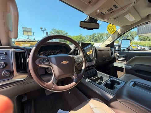 Used 2015 Chevrolet Silverado 2500 LTZ w/ LTZ Plus Package AWD/4WD image 13