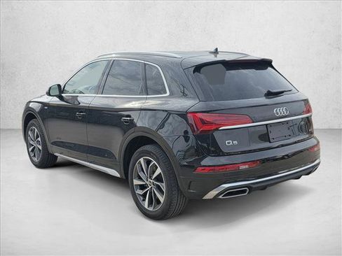Certified 2023 Audi Q5 2.0T Premium w/ Convenience Package image 7