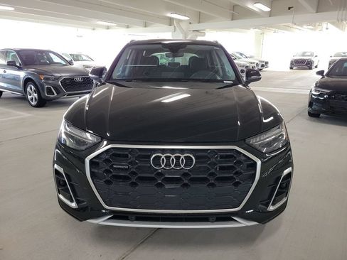 Used 2024 Audi Q5 e Prestige AWD/4WD image 3
