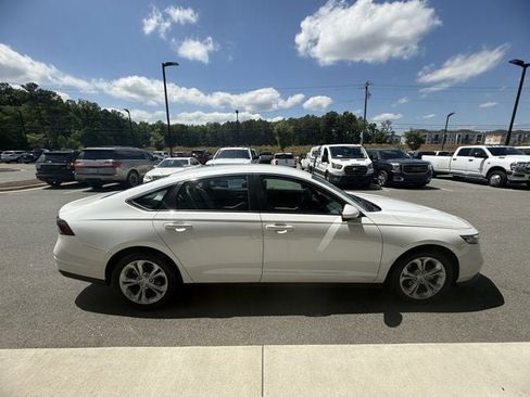 Used 2023 Honda Accord LX image 7